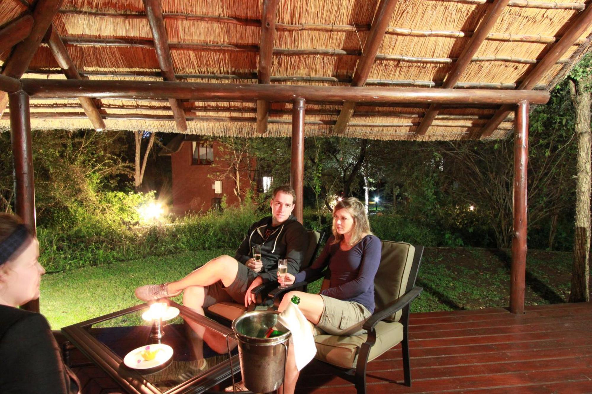 Grand Kruger Lodge And Spa Marloth Park Rom bilde