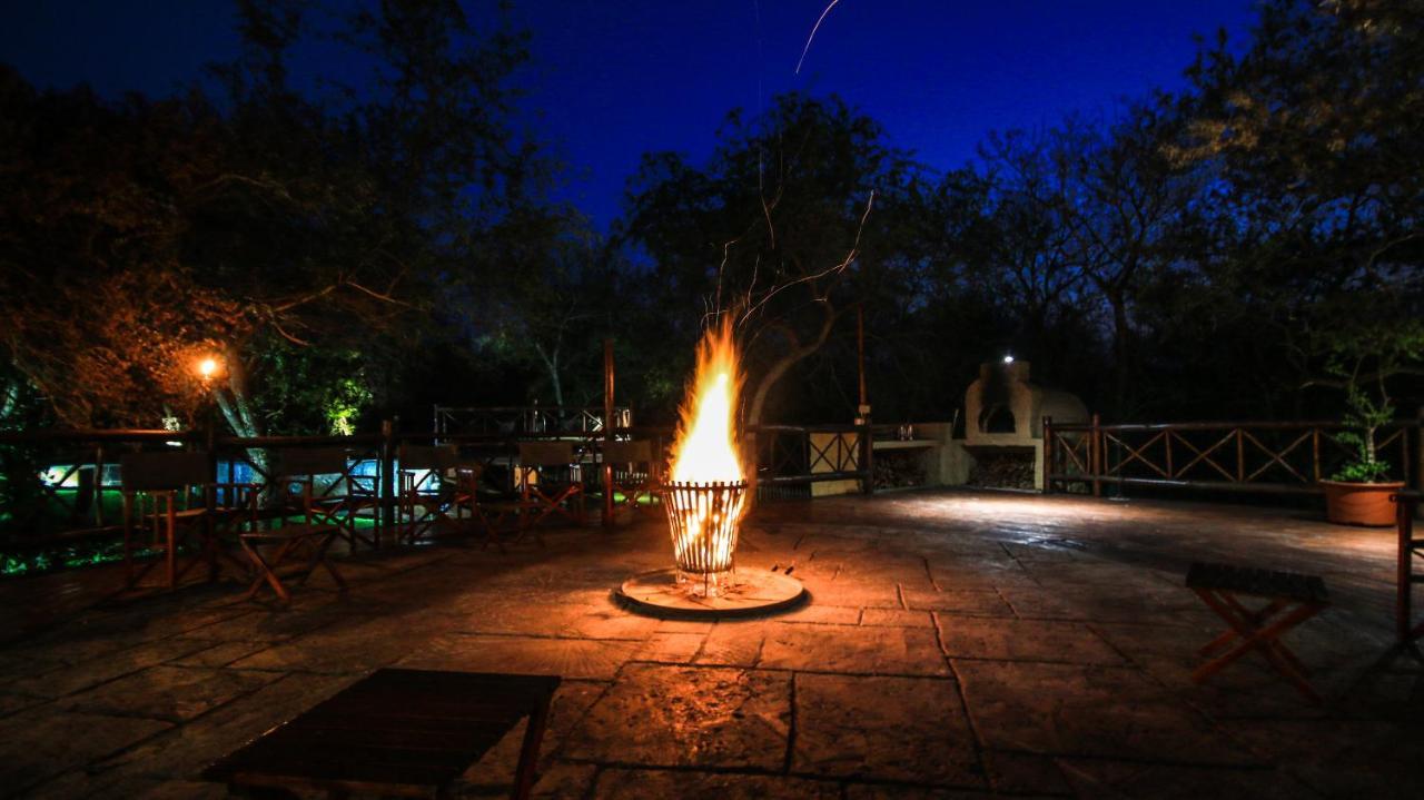 Grand Kruger Lodge And Spa Marloth Park Eksteriør bilde